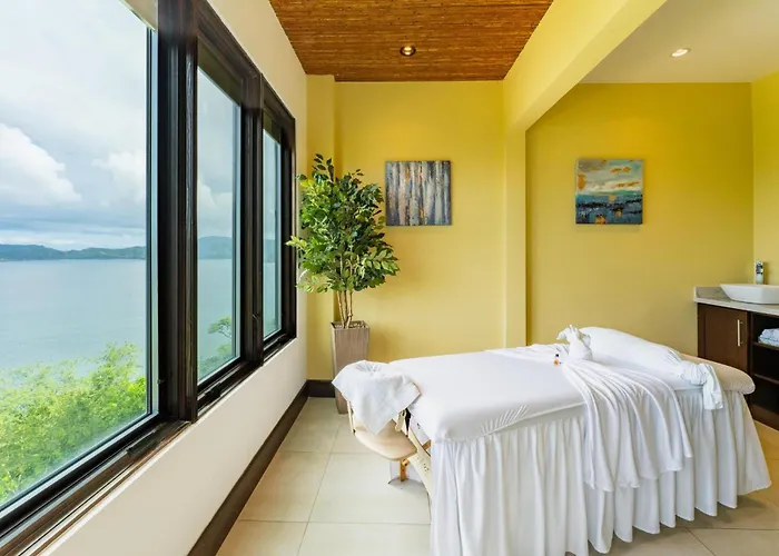 360 Splendor 105f-ocean View Residence-breakfast